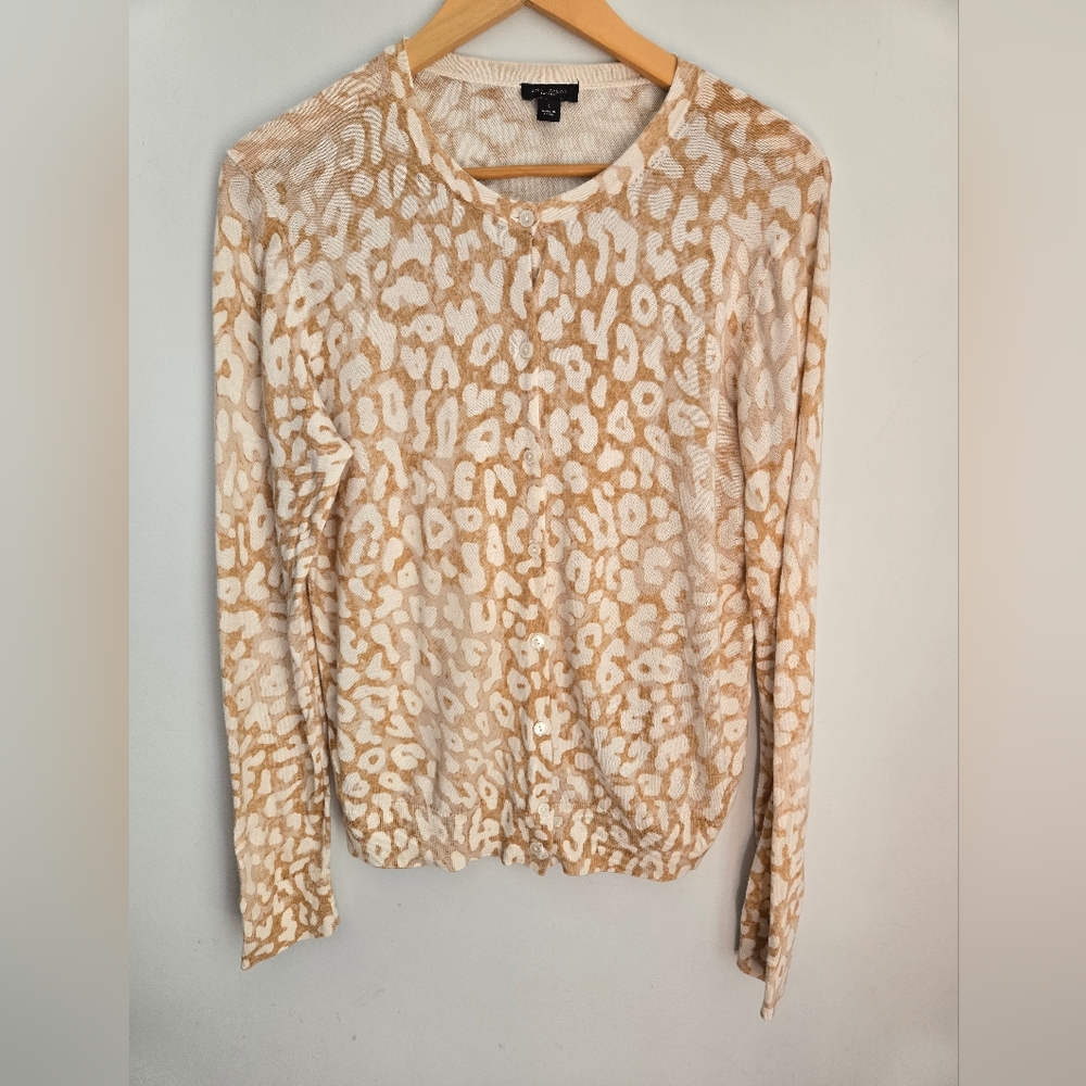 ANN TAYLOR Tan and Cream Animal Print 100% Cotton Lightweight Cardigan Sweater